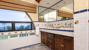 Casa Corazon the Heart House Spacious Modern Spanish Home with Beautiful Views Sleeps 16, San José Del Cabo